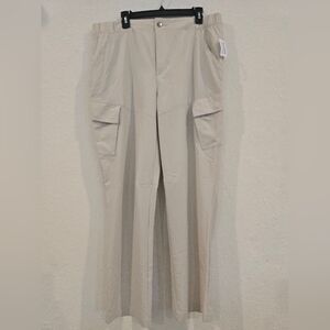 Old Navy Breathable Beige Cargo Pants Straight XL NWT Elastic Waist